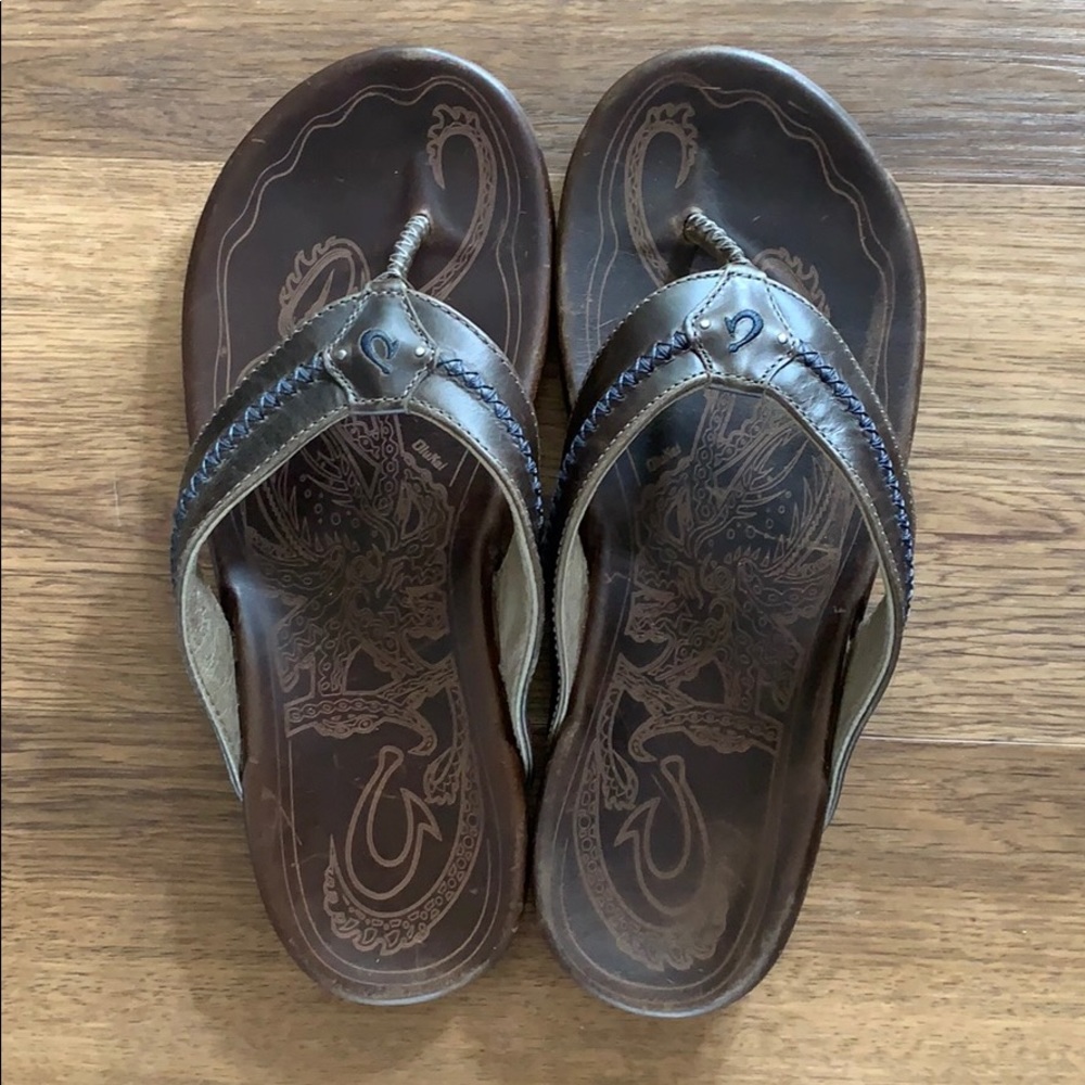 OluKai Leather Flip Flops Size 12
